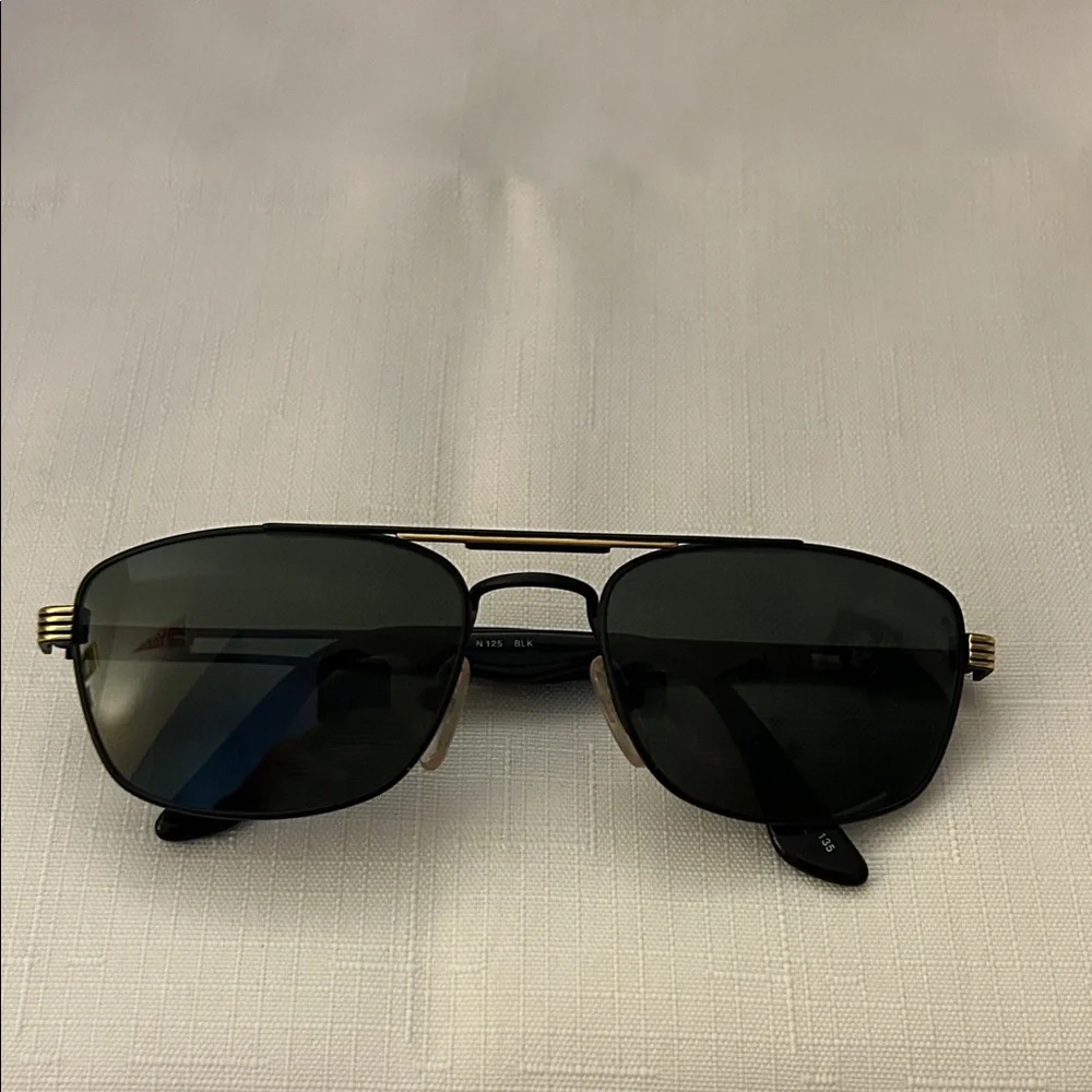 Vintage Notorio N125 Black and Gold Sunglasses. New